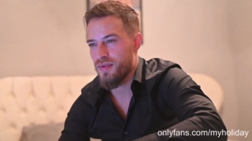 Myholiday  15-10-2021 video masturbate